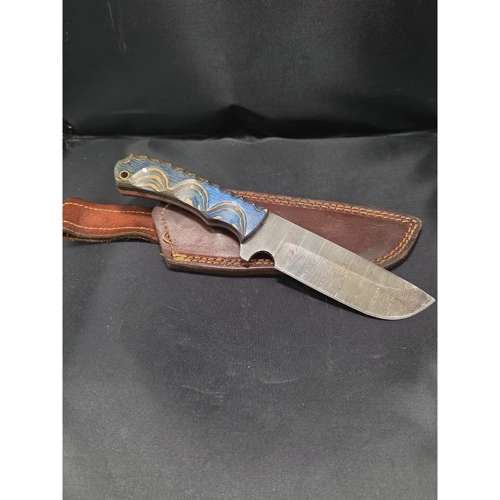 DM1334 Damascus Blue River Hunter 256 Layers Blade Wood Handle Leather Sheath